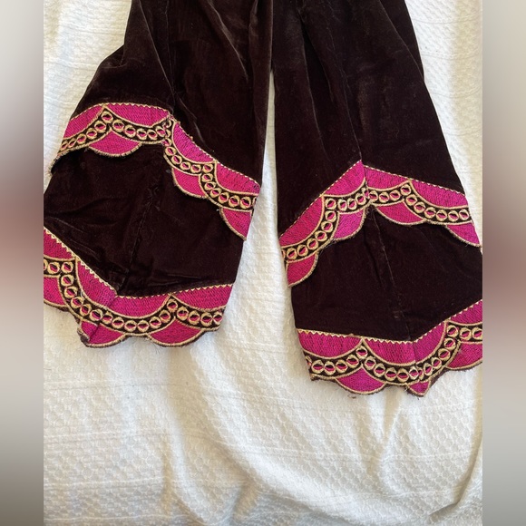 Chocolate, brown charizma velvet, two piece - Picture 6 of 7